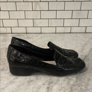 Anne Klein Shoes Womens 9 Glossy Black Croc-Embossed Loafers Block Heels Classic
